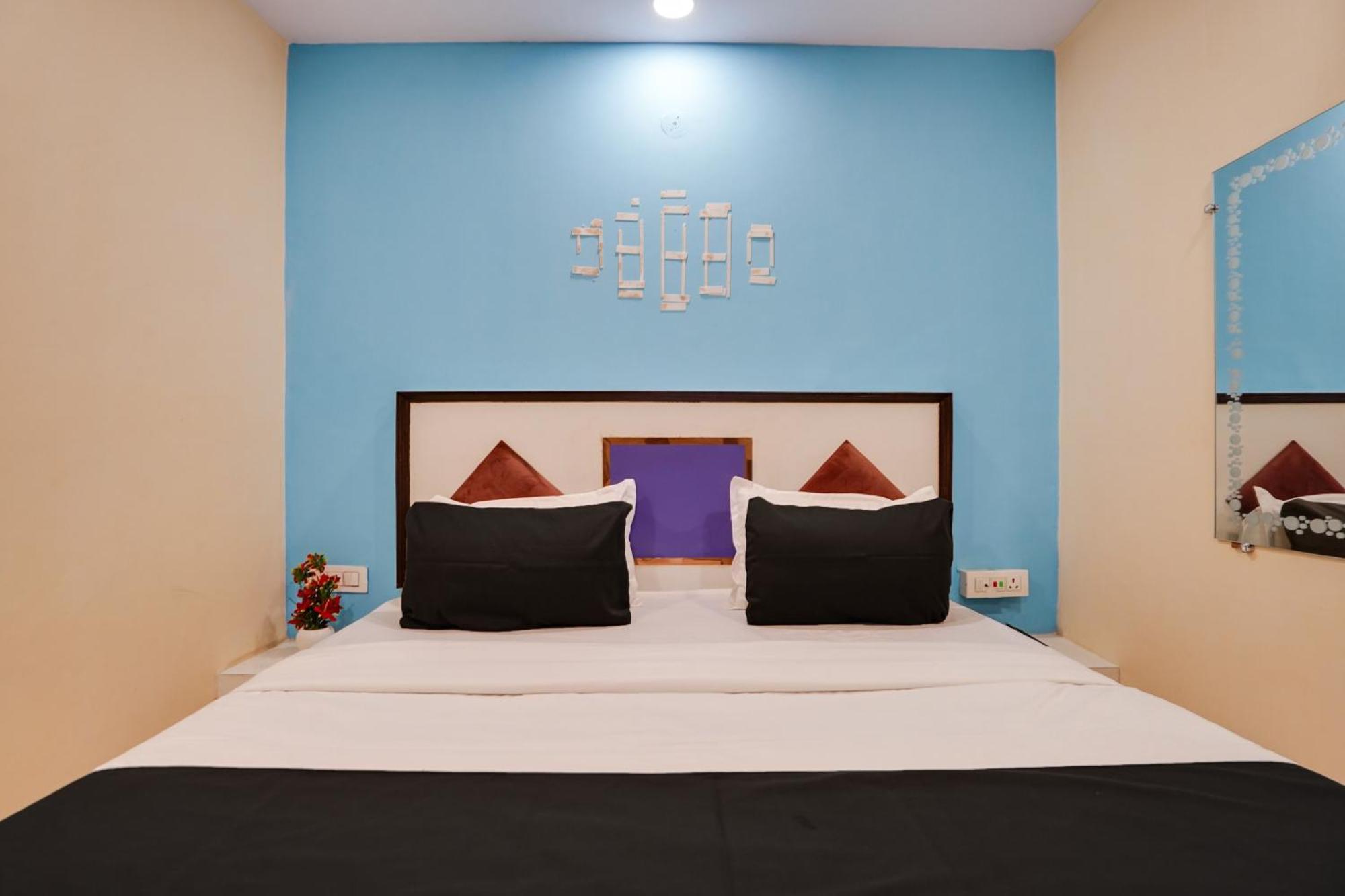 Super Hotel O Hotel Gold Star Nowe Delhi Zewnętrze zdjęcie